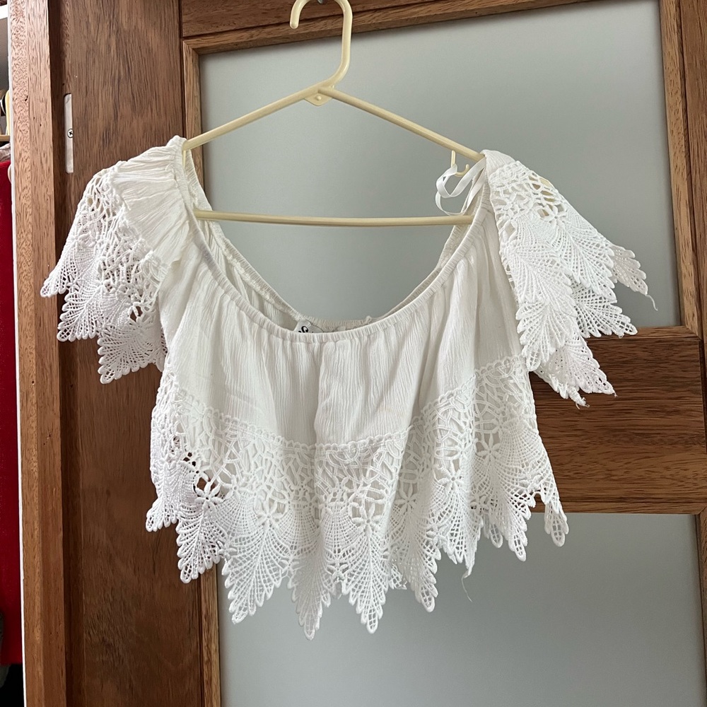 Sabo Skirt Western Lace Crop Top